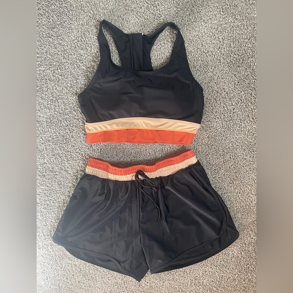 Black and Orange Athletic Swimsuit Set with Pockets and Removable Padding